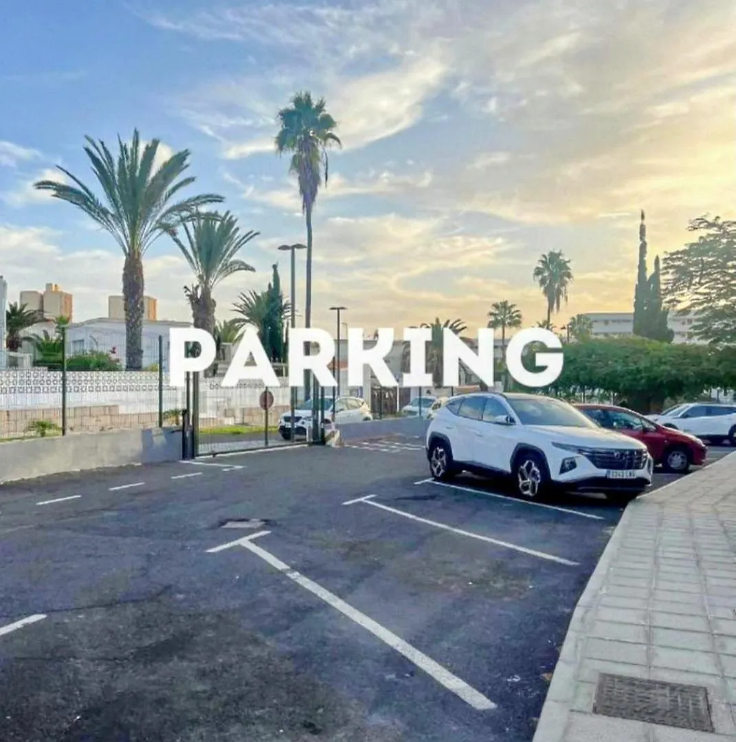 Modern Apartment Las Americas Troya Beach アデヘ